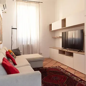 Appartement Casa Leonardo Da Vinci - 10 Minuti Dal Duomo, Milan