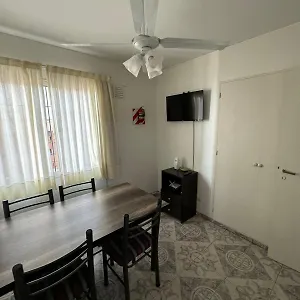 departamento-pleno-centro-de-5500.hotelsmendoza.com/