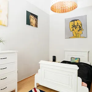 https://wind-queen-apartment.inbudapesthotels.com